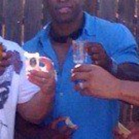 Meet your Posher, Gilbert - Picture 1 of 1